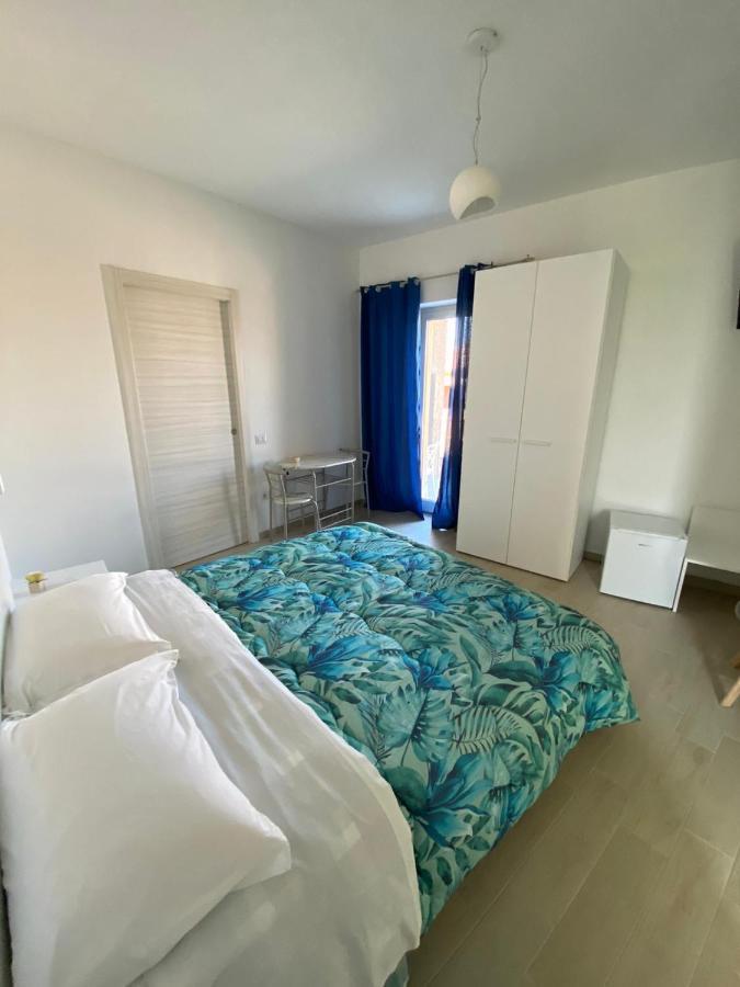 Bed And Breakfast Il Limone San Pasquale Bagian luar foto