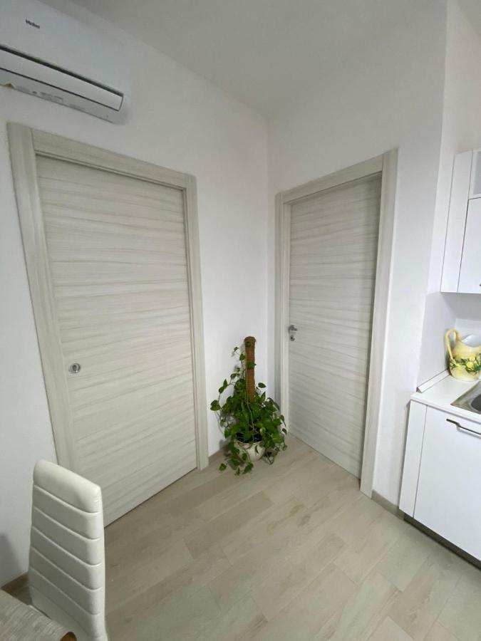 Bed And Breakfast Il Limone San Pasquale Bagian luar foto