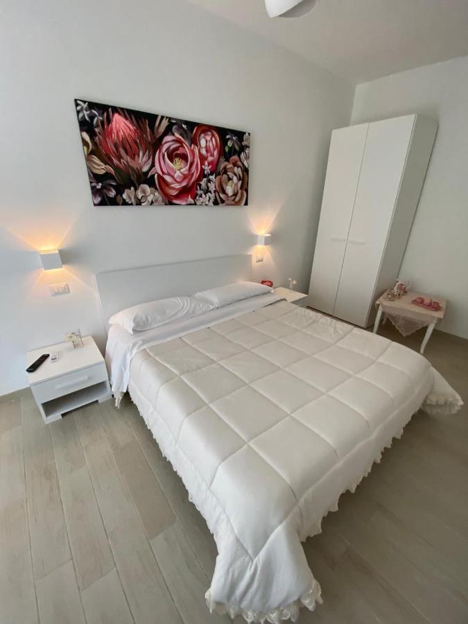 Bed And Breakfast Il Limone San Pasquale Bagian luar foto