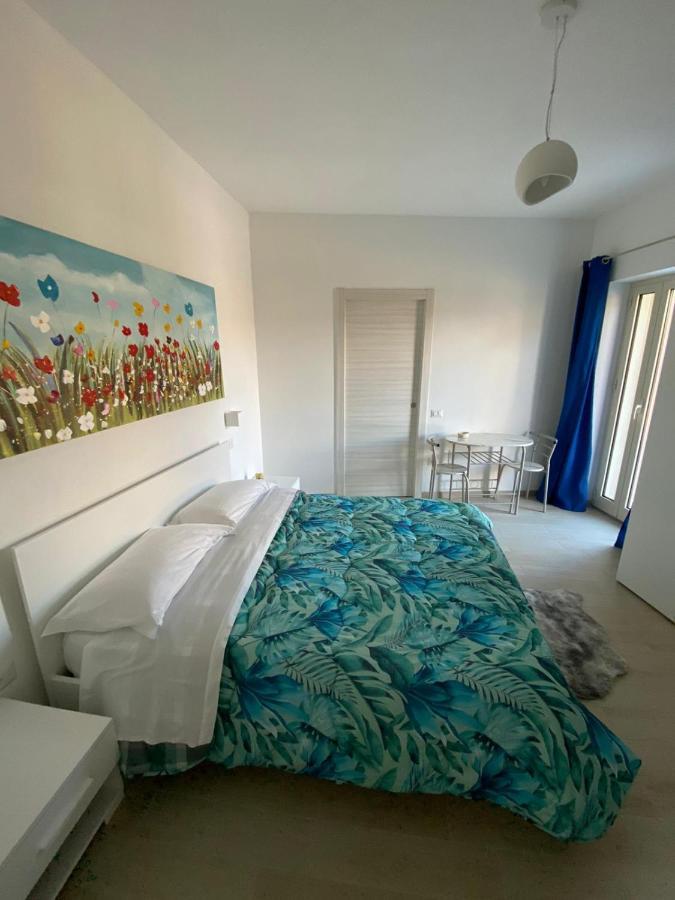 Bed And Breakfast Il Limone San Pasquale Bagian luar foto