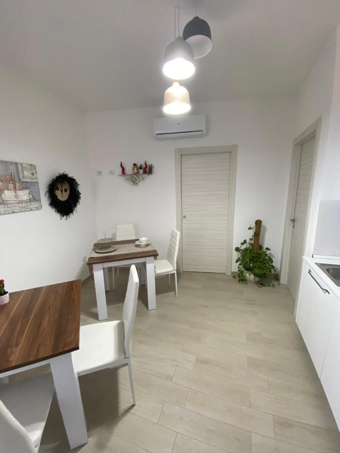 Bed And Breakfast Il Limone San Pasquale Bagian luar foto