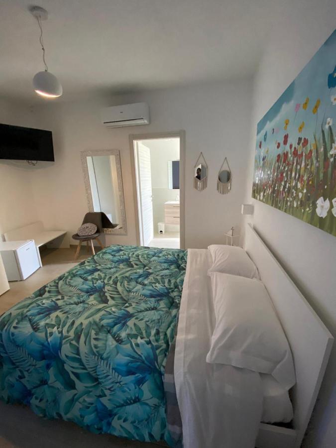 Bed And Breakfast Il Limone San Pasquale Bagian luar foto